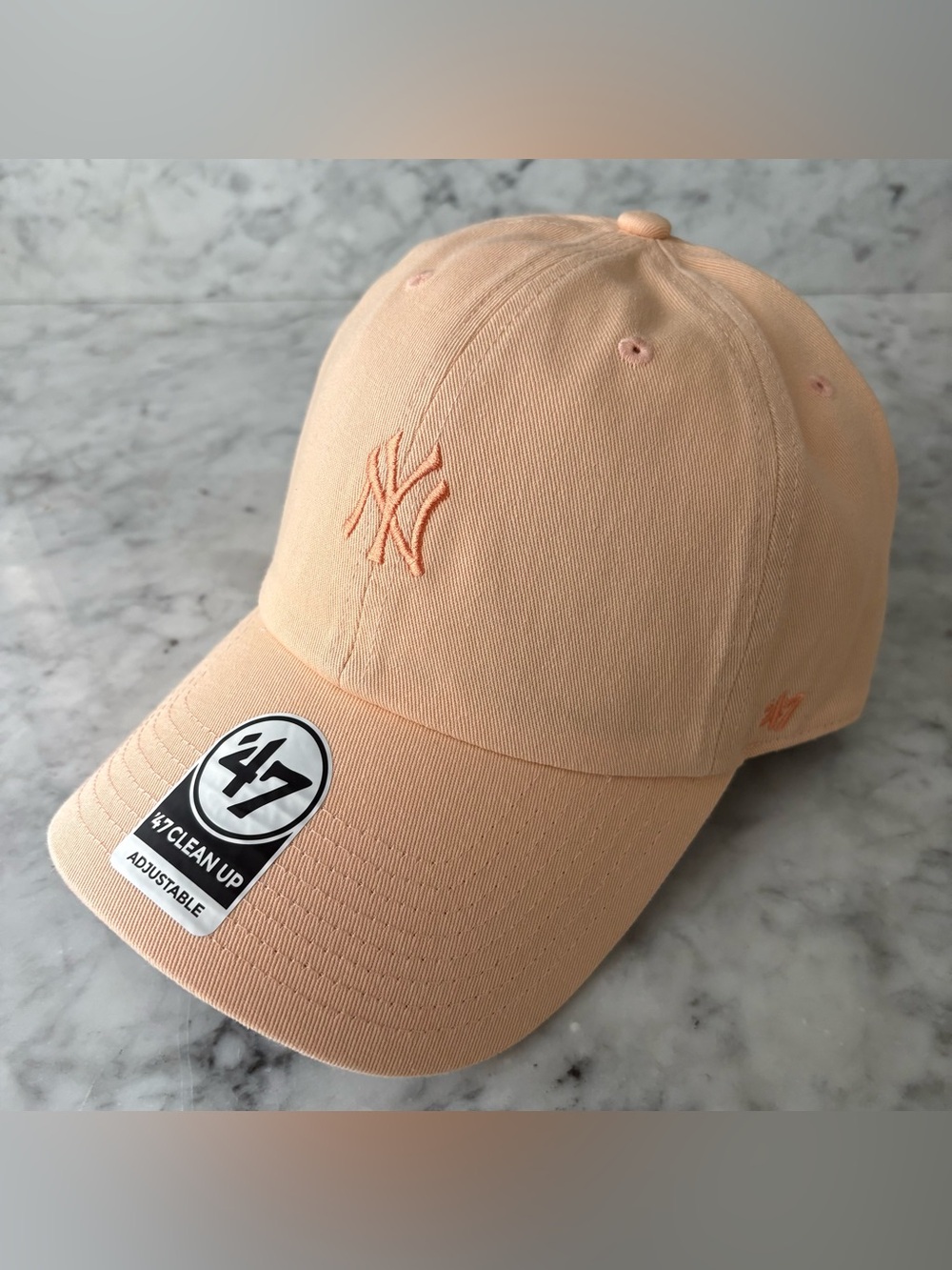 47 Brand Clean Up Adjustable Strap MLB Hat NY New York Yankees Apricot/Peach